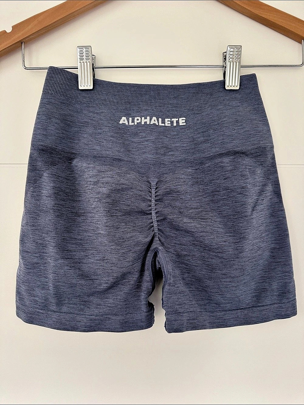 Alphalete Amplify Short Athletic Shorts in Blue Size Small